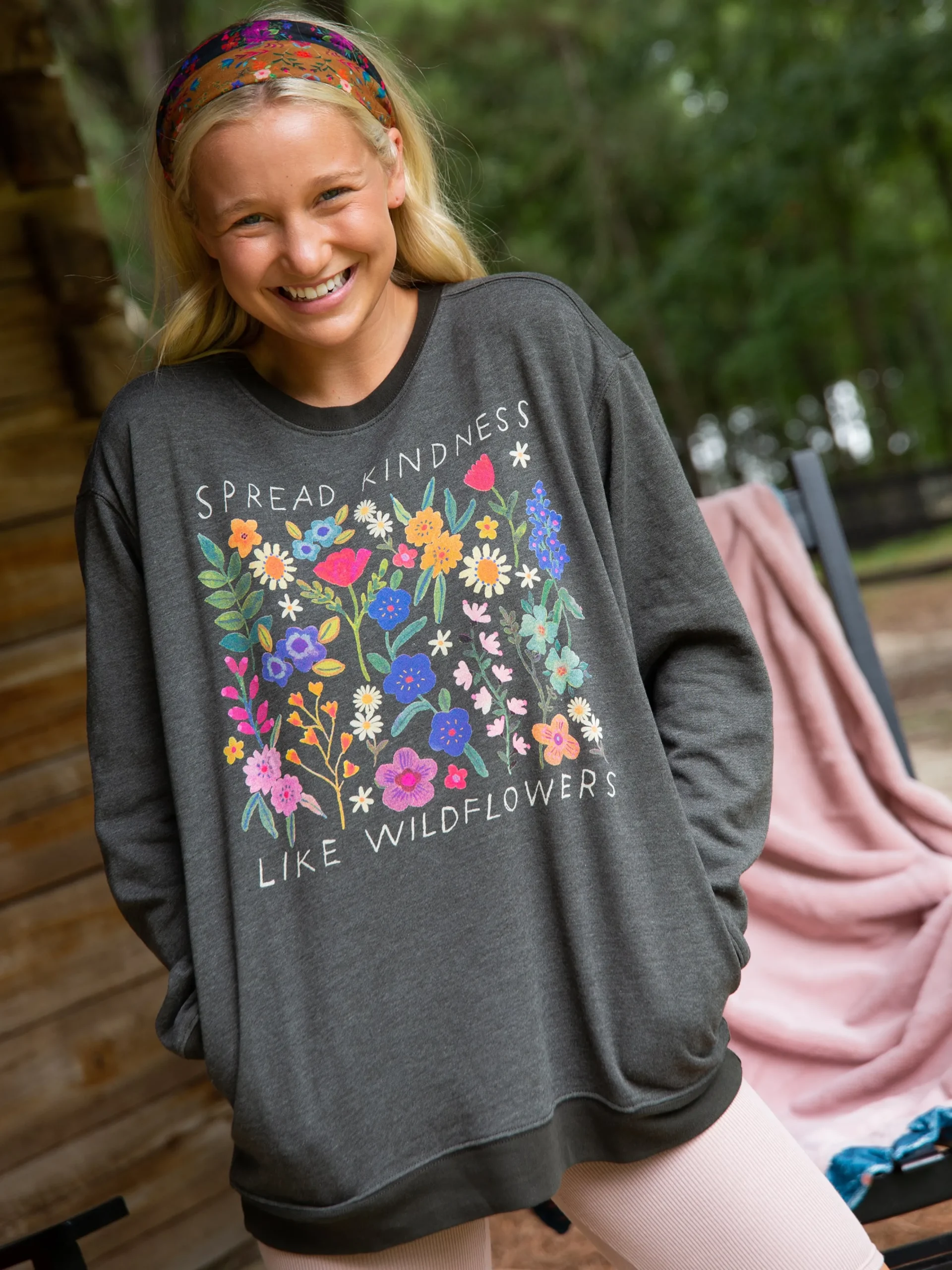 Comfy Pocket Sweatshirt - Spread Kindness