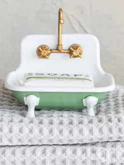 Old Fashioned Sink Soap Dish