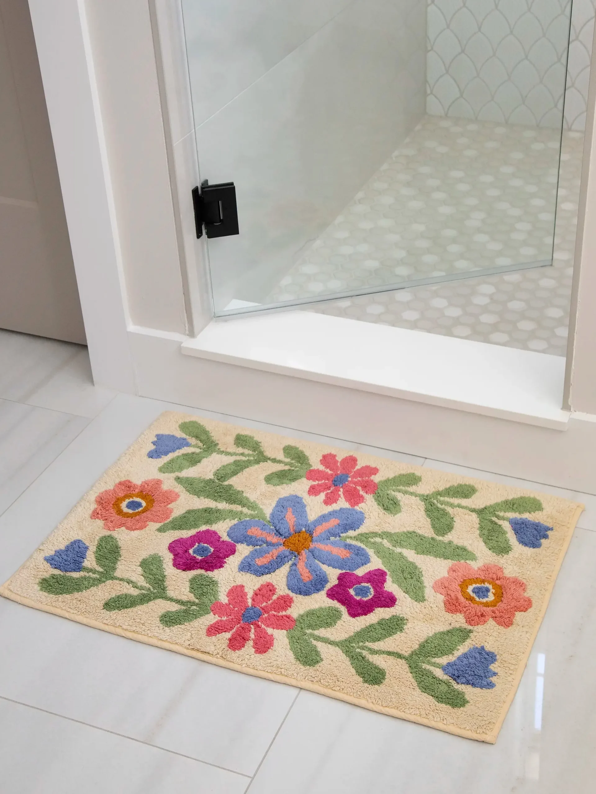 Tufted Cotton Bath Mat - Floral Vines