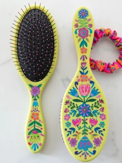 Wet / Dry Detangling Hairbrush - Chartreuse